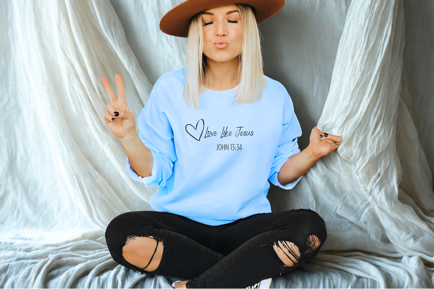 Adult Unisex - Love Like Jesus Crewneck Sweatshirt
